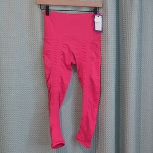 NWT Sz 6 Sweetflexx Cropped Pink Leggings With Pockets!